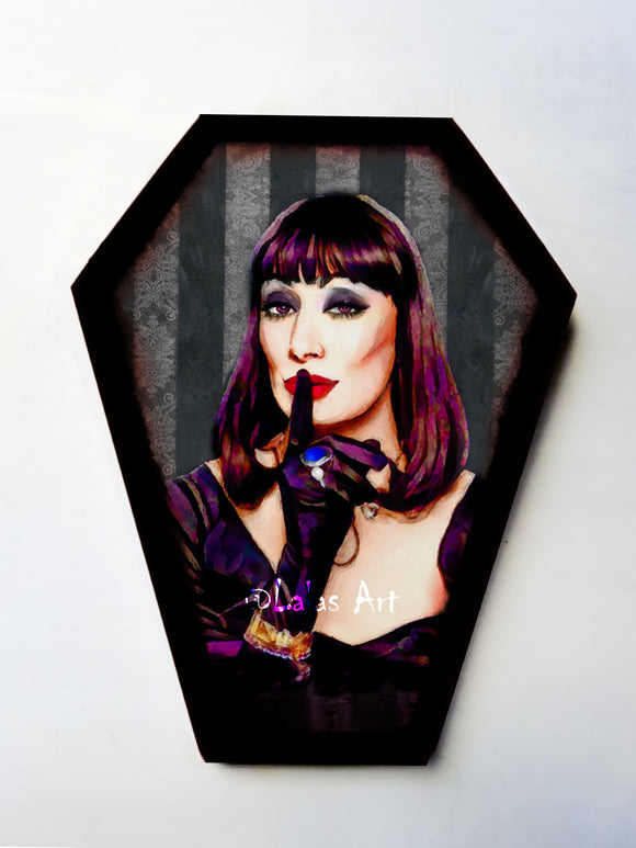 Coffin shaped -  Anjelica Huston - The Witches